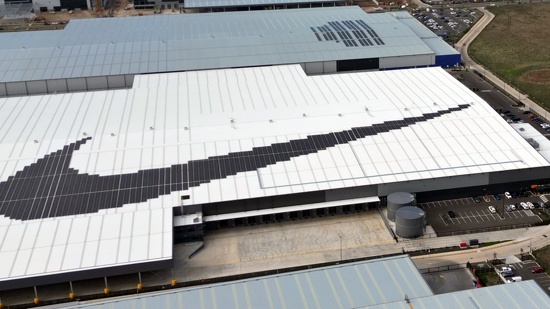 当耐克仓库披上55世纪