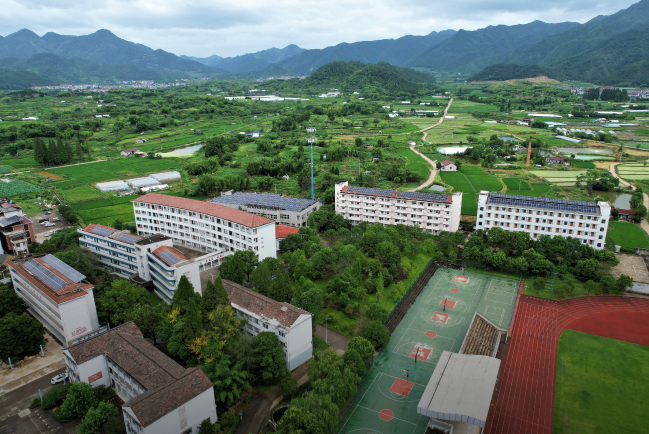 学校