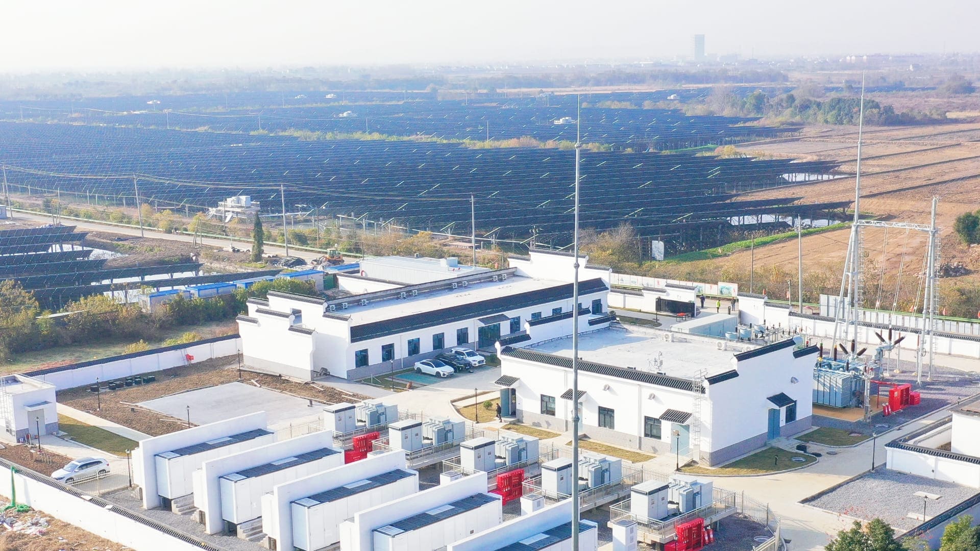 安徽肥西150MW+15.6MW /31.2MWh光储融合项目